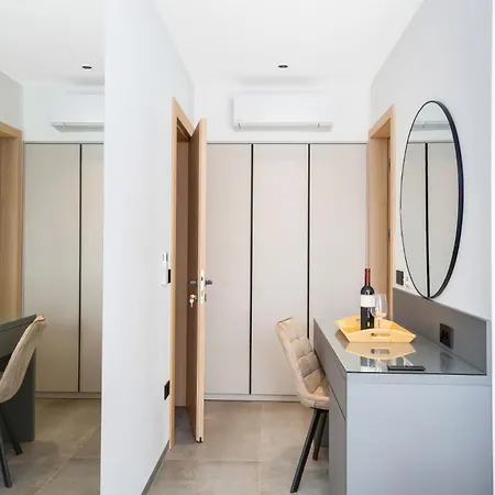 Fly - S8 - Mpolo Penzion 3*