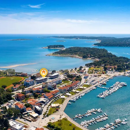 Fly - S8 - Mpolo 3* Medulin